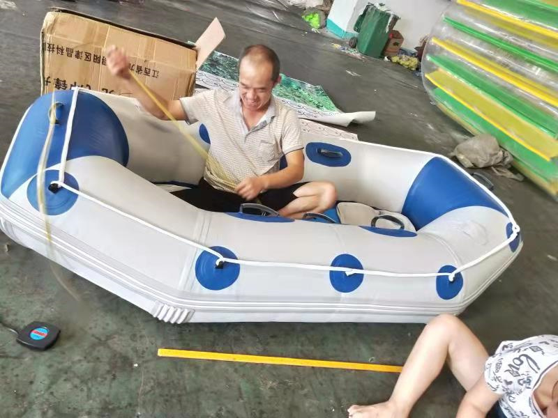 嘉禾公司定制充气皮划艇